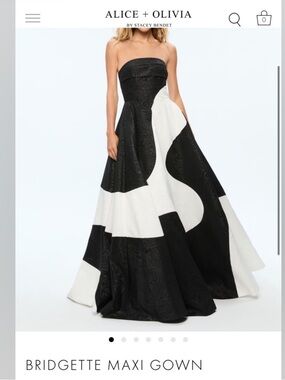 Alice + Olivia Strapless Maxi Gown - Black & Off White